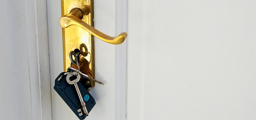 Broken Door Key Extraction in Contra Costa Centre, CA